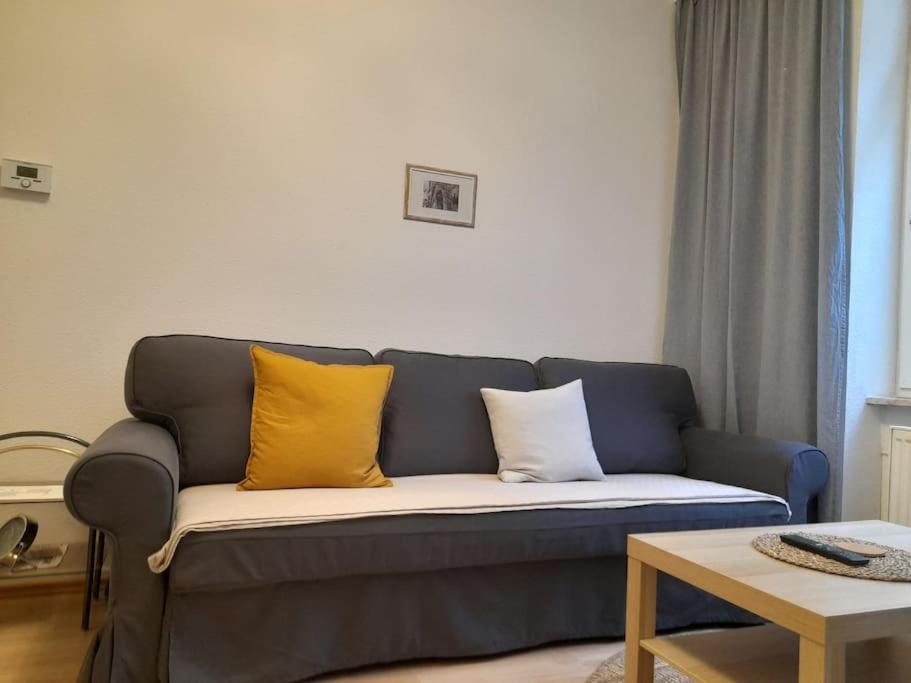 Zwei-Zimmer Wohnung In Wiesbadens Westend Exterior photo